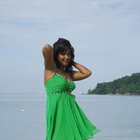 Soumya Bollapragada hot in green mini skirt pictures | Picture 67379